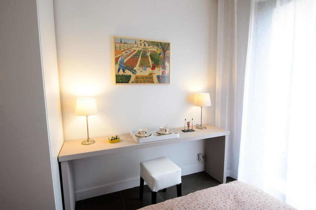 La Campagne A Paris B&B Bagian luar foto